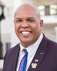 Michael Blake_200x250